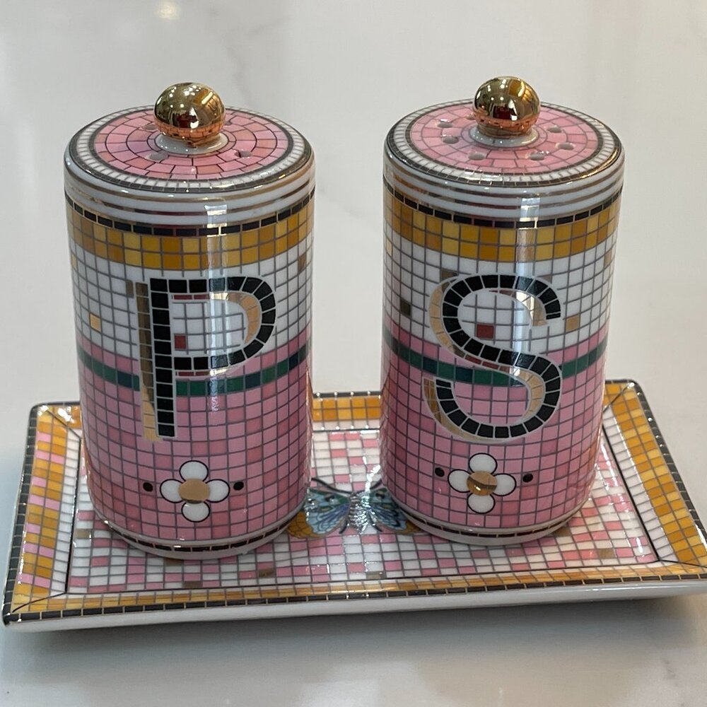 Bistro Styled Stoneware Salt & Pepper Set (3 pc) NEW